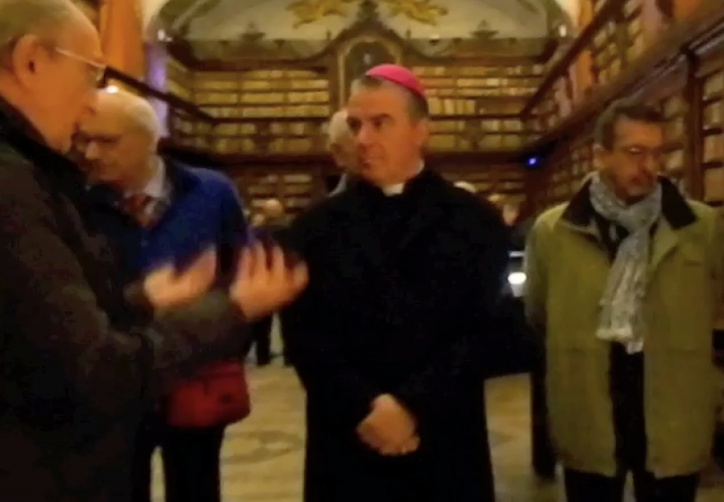 VIDEO - Preziosi graduali alla biblioteca del Seminario